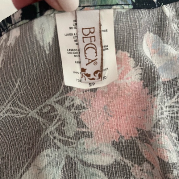BECCA by REBECCA VIRTUE NWOT BEACH COVER UP - Picture 3 of 3